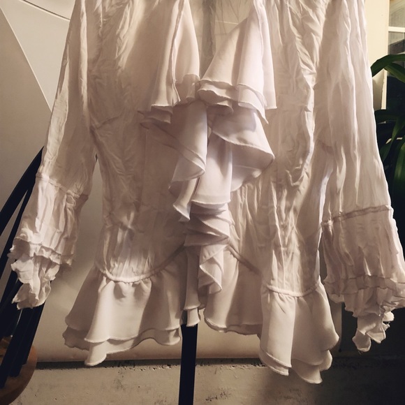 Layered Ruffled Ivory Blouse - Picture 6 of 6
